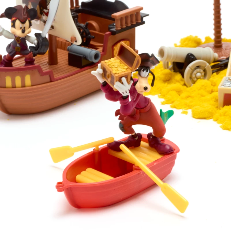 Mickey And Friends Pirates Of The Caribbean Beach Playset 4 Mickey And Friends Pirates Of The Caribbean Beach Playset - Image 2