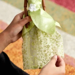 Disney Store Tiana Classic Doll, The Princess And The Frog -Toys Store 460011778068 4