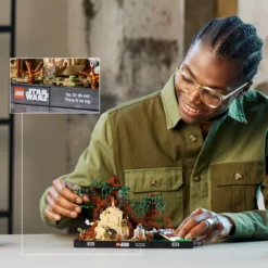 LEGO Star Wars Dagobah Jedi Training Diorama Set 75330 -Toys Store 461032998657 3