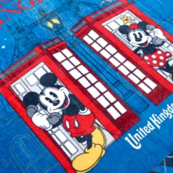 Mickey And Minnie London City Throw -Toys Store 465044142251 3