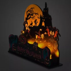 Mickey And Friends Light-Up Halloween Scene -Toys Store 465044215016 3